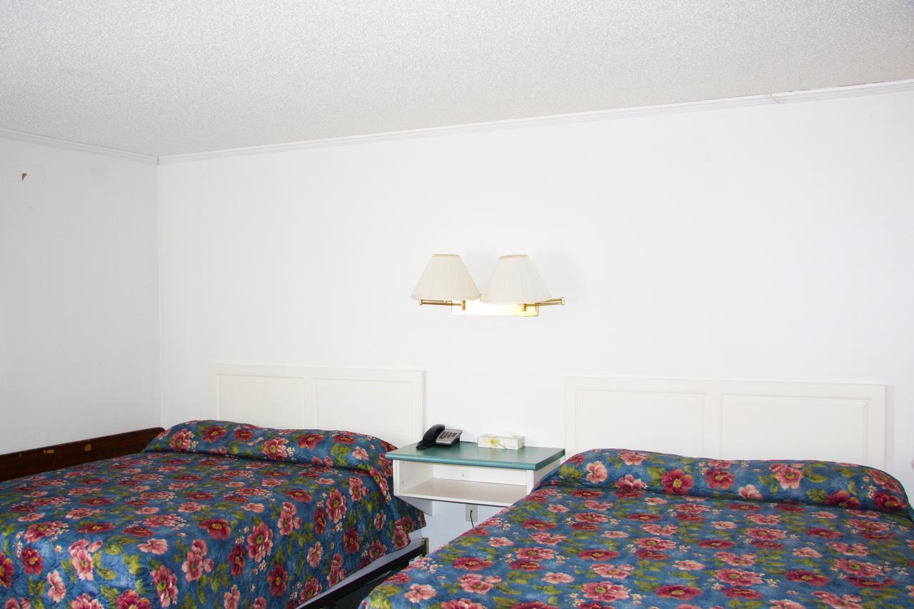 Springs Motor Inn Wainwright ภายนอก รูปภาพ