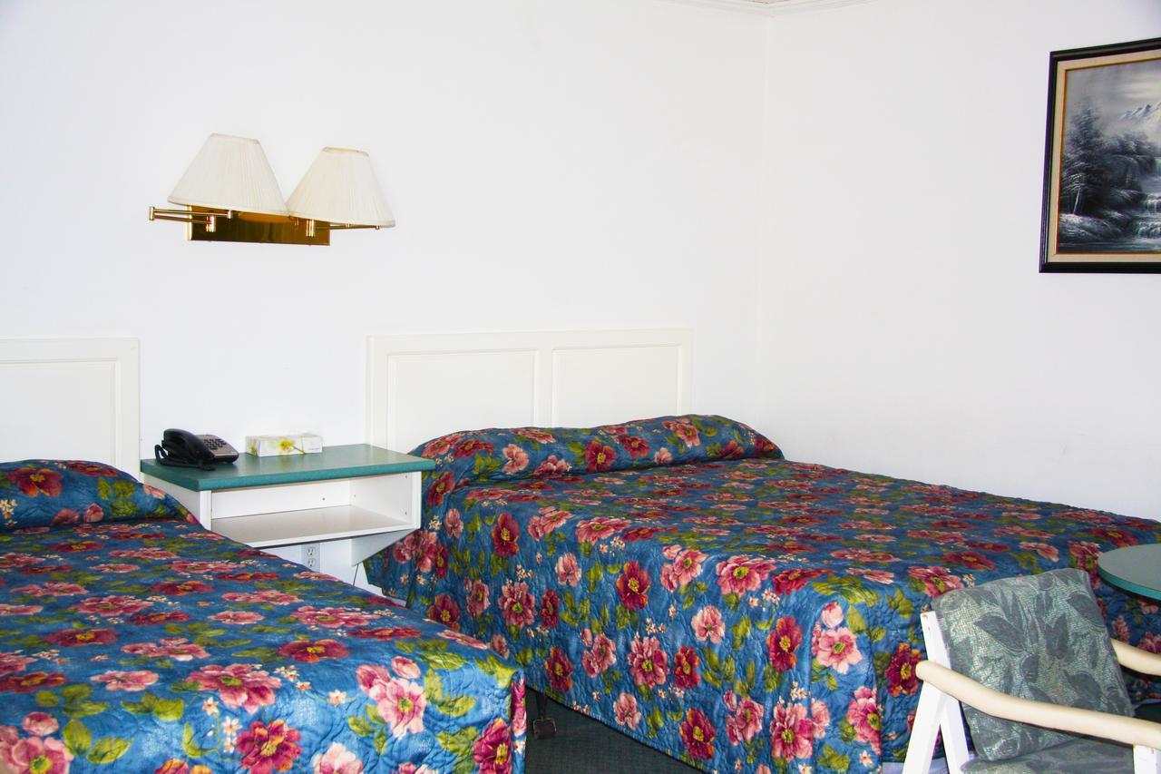 Springs Motor Inn Wainwright ภายนอก รูปภาพ